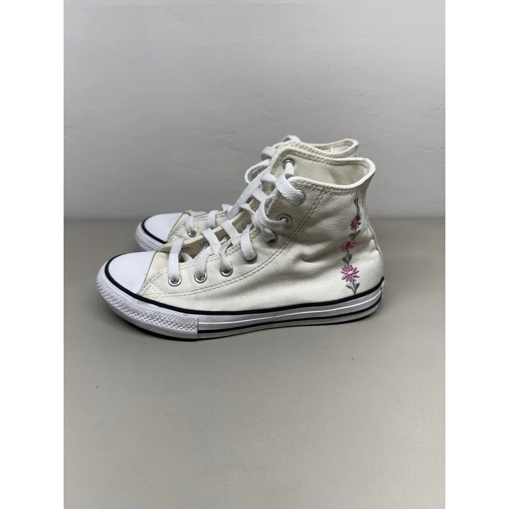 CONVERSE CHUCK TAYLOR ALL STAR HIGH TOP FLORALS YOUTH SZ 2.5 (A11775F)